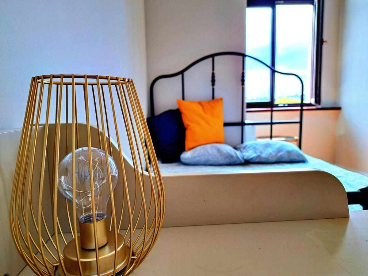 Kopernik Premium Rooms Apartment ทอรูน ภายนอก รูปภาพ