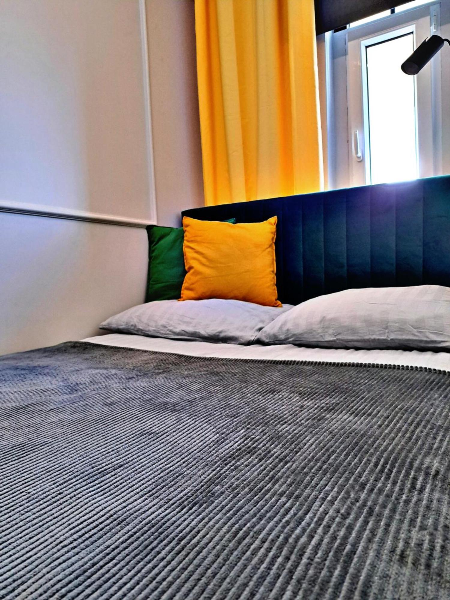 Kopernik Premium Rooms Apartment ทอรูน ภายนอก รูปภาพ