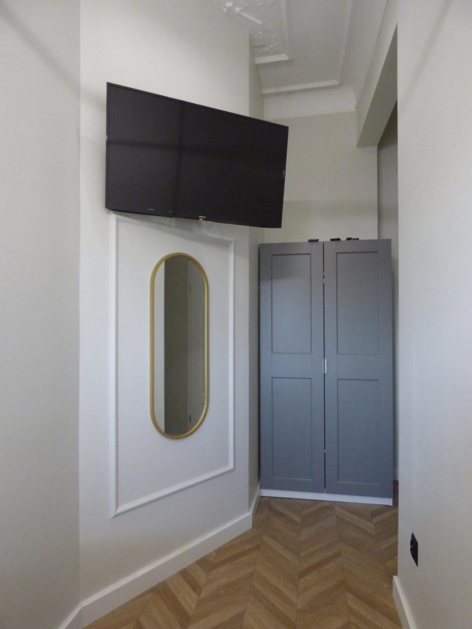 Kopernik Premium Rooms Apartment ทอรูน ภายนอก รูปภาพ